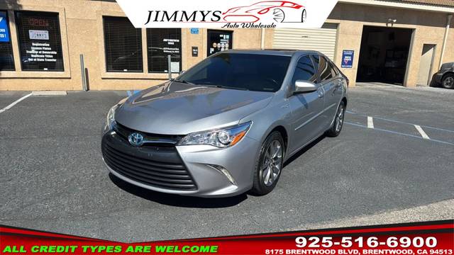 2015 Toyota Camry XLE FWD photo