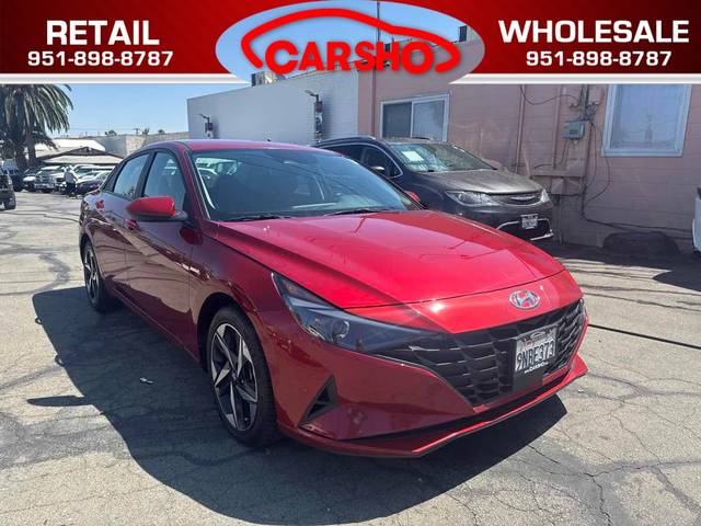 2023 Hyundai Elantra SEL FWD photo