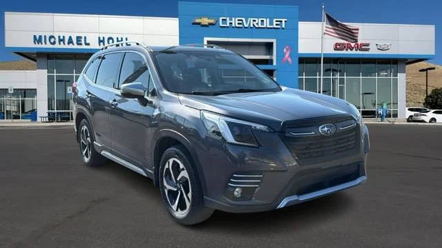 2023 Subaru Forester Touring AWD photo