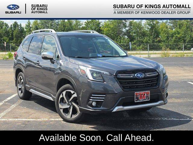 2023 Subaru Forester Touring AWD photo