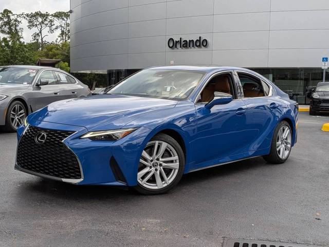 2023 Lexus IS IS 300 RWD photo