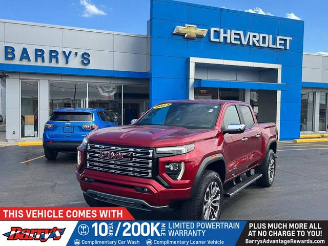 2023 GMC Canyon 4WD Denali 4WD photo
