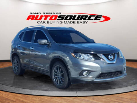 2015 Nissan Rogue SL FWD photo