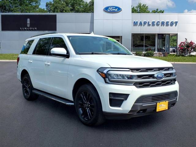 2023 Ford Expedition XLT 4WD photo