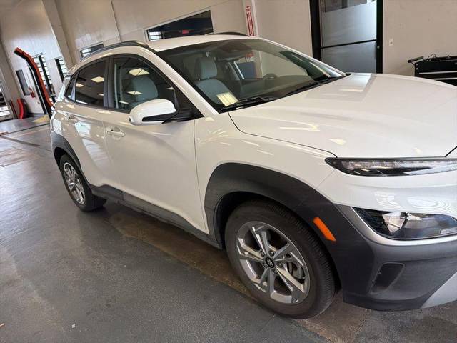 2023 Hyundai Kona SEL AWD photo