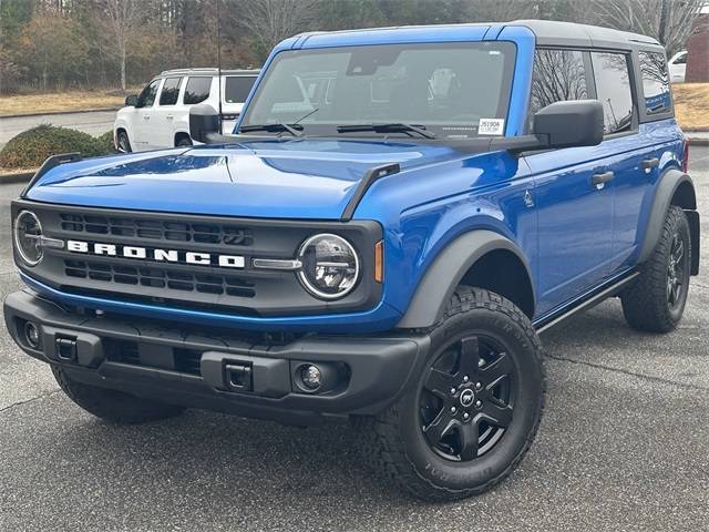 2023 Ford Bronco 4 Door Black Diamond 4WD photo