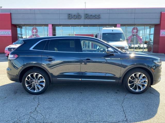 2023 Lincoln Nautilus Reserve AWD photo