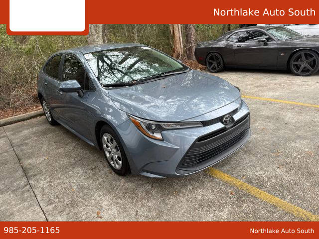 2023 Toyota Corolla LE FWD photo