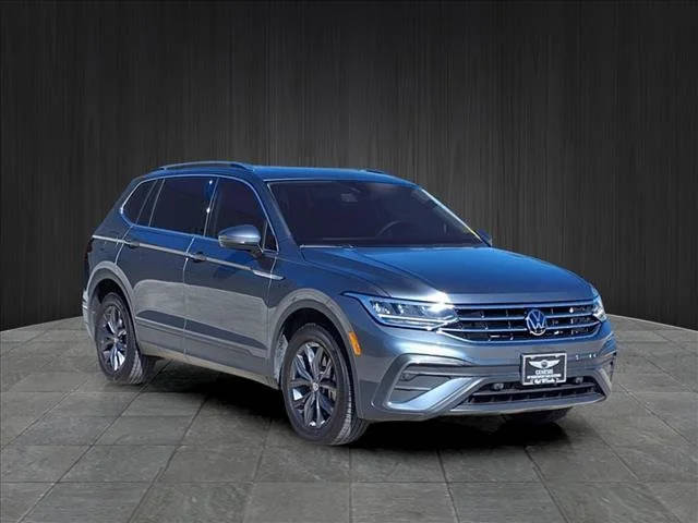 2023 Volkswagen Tiguan SE FWD photo