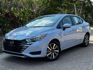 2023 Nissan Versa SV FWD photo