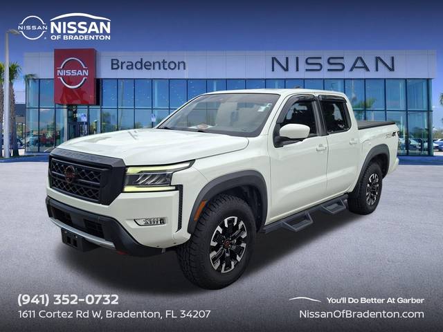 2023 Nissan Frontier PRO-4X 4WD photo
