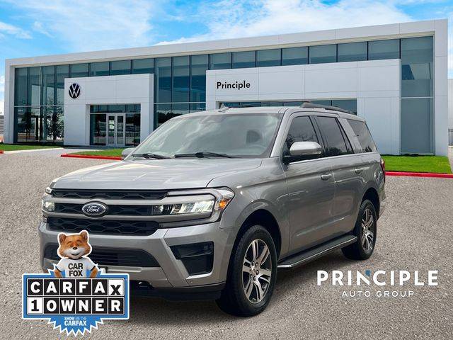 2023 Ford Expedition XLT 4WD photo