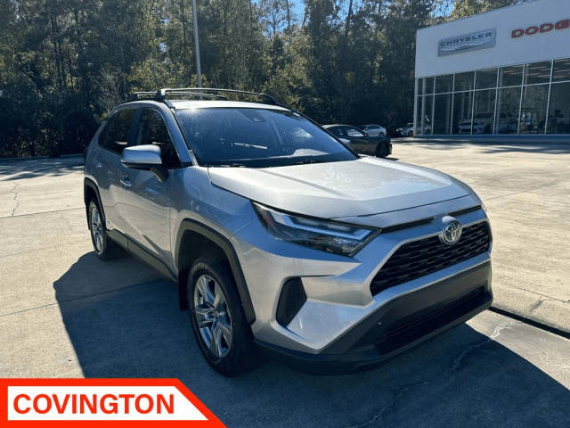 2023 Toyota RAV4 Hybrid XLE AWD photo