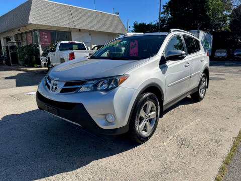2015 Toyota RAV4 XLE AWD photo