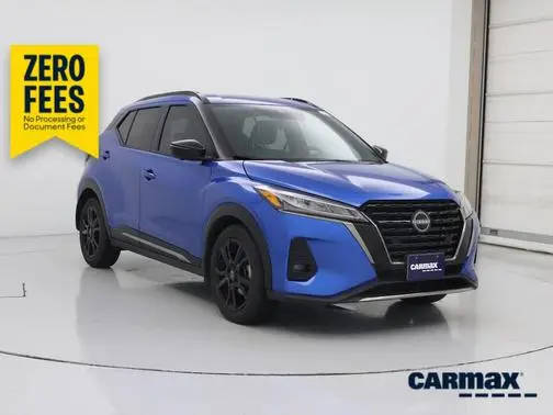 2023 Nissan Kicks SR FWD photo