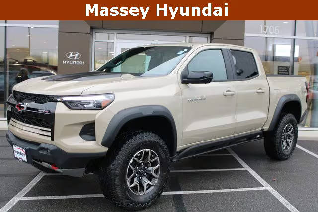 2023 Chevrolet Colorado 4WD ZR2 4WD photo