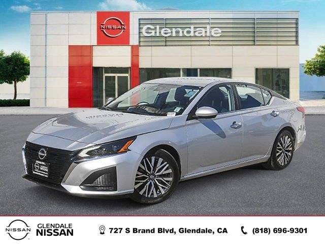 2023 Nissan Altima 2.5 SV FWD photo