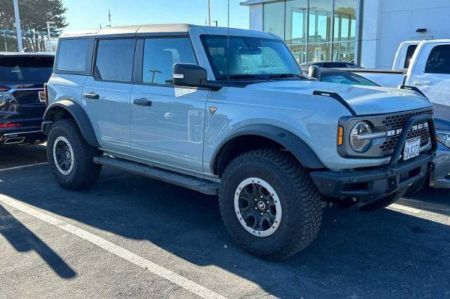 2023 Ford Bronco 4 Door Badlands 4WD photo