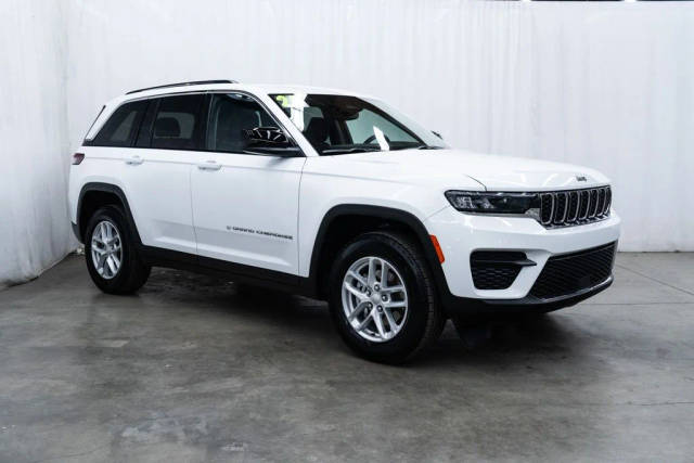 2023 Jeep Grand Cherokee Laredo X 4WD photo