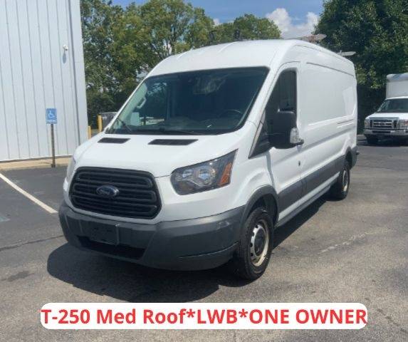 2017 Ford Transit Van  RWD photo