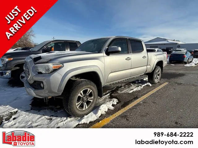 2016 Toyota Tacoma TRD Sport 4WD photo