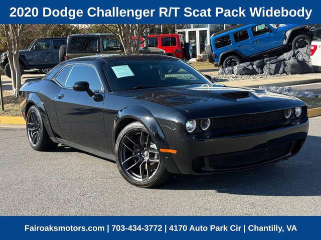 2020 Dodge Challenger R/T Scat Pack Widebody RWD photo