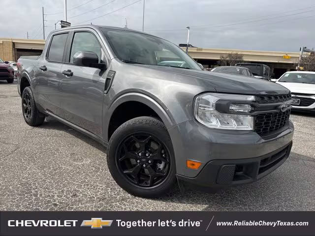 2023 Ford Maverick XLT AWD photo