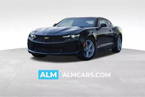 2022 Chevrolet Camaro 1LT RWD photo