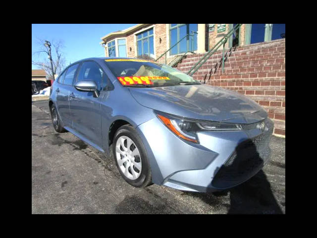 2021 Toyota Corolla LE FWD photo