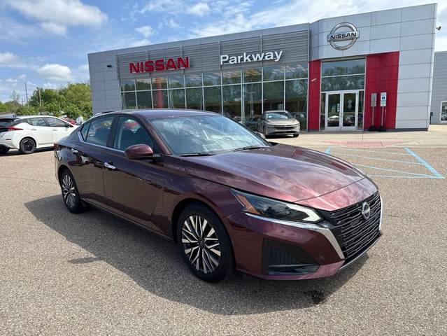 2023 Nissan Altima 2.5 SV FWD photo