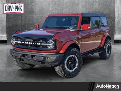 2023 Ford Bronco 4 Door Outer Banks 4WD photo