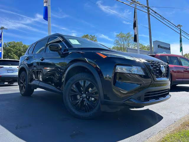 2023 Nissan Rogue SV AWD photo