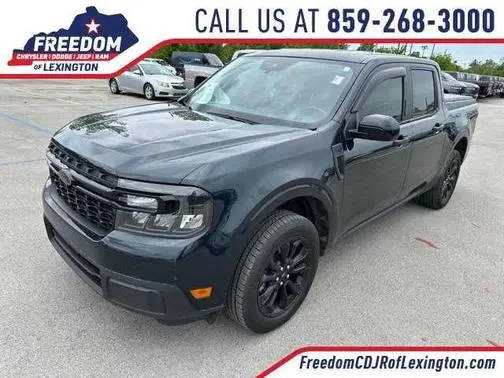 2023 Ford Maverick XLT AWD photo