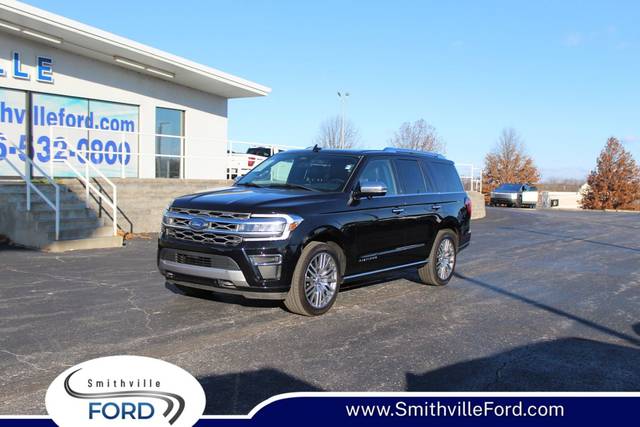 2023 Ford Expedition Platinum 4WD photo