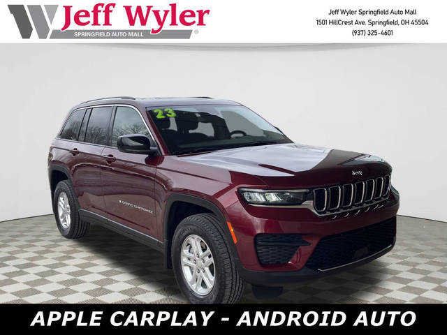 2023 Jeep Grand Cherokee Laredo 4WD photo