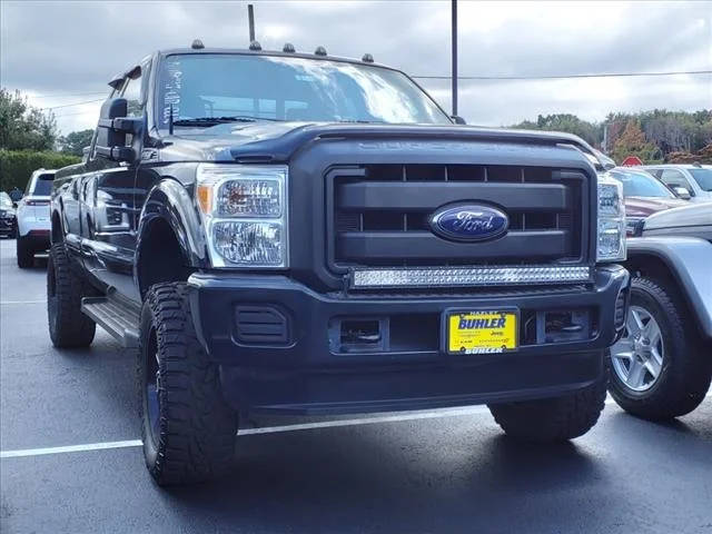 2015 Ford F-350 Super Duty XL 4WD photo