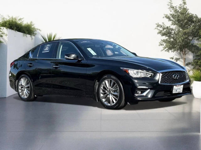 2023 Infiniti Q50 LUXE RWD photo
