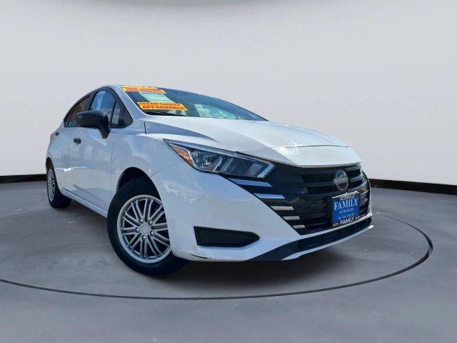 2023 Nissan Versa S FWD photo