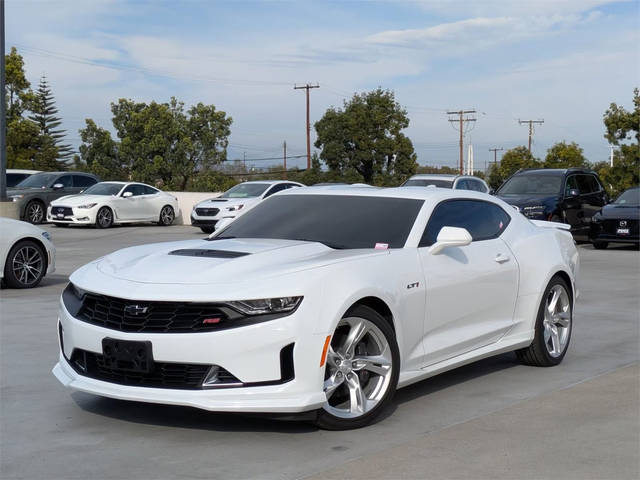 2023 Chevrolet Camaro LT1 RWD photo