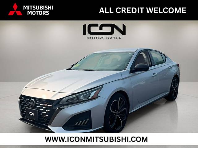 2023 Nissan Altima 2.5 SR FWD photo