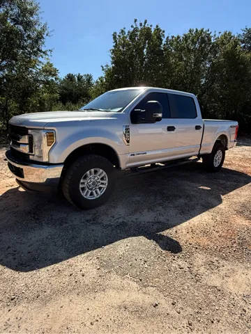 2019 Ford F-250 Super Duty XL 4WD photo