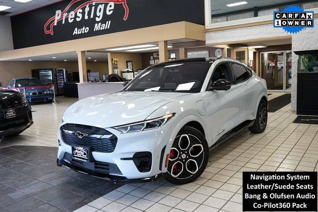 2022 Ford Mustang Mach-E GT AWD photo