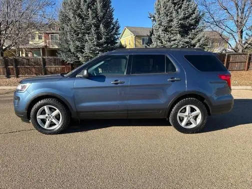 2019 Ford Explorer Base 4WD photo