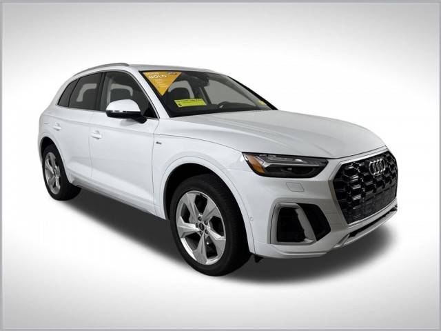 2023 Audi Q5 S line Prestige AWD photo