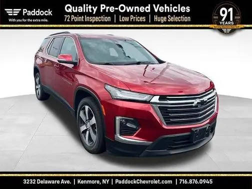 2023 Chevrolet Traverse LT Leather AWD photo