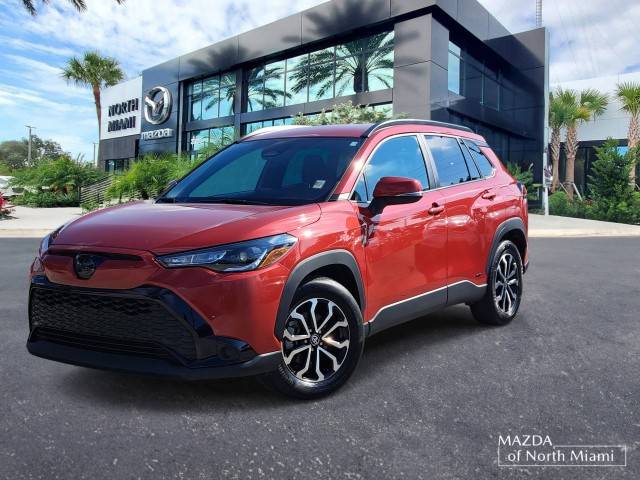 2023 Toyota Corolla Cross Hybrid SE AWD photo
