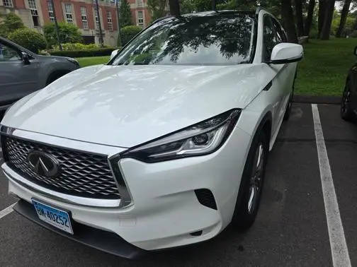 2023 Infiniti QX50 LUXE AWD photo