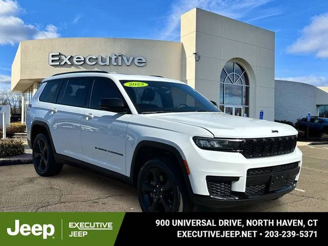 2023 Jeep Grand Cherokee L Altitude 4WD photo