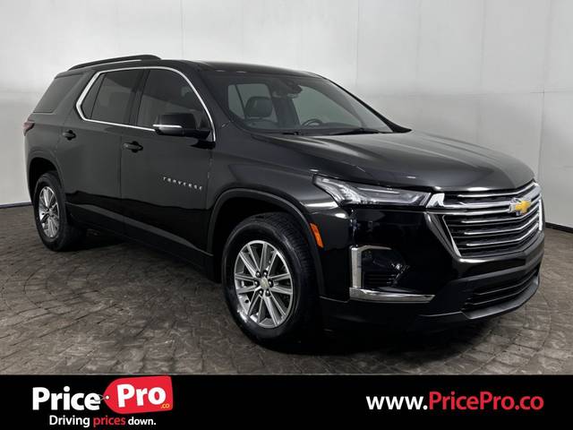 2023 Chevrolet Traverse LT Cloth FWD photo