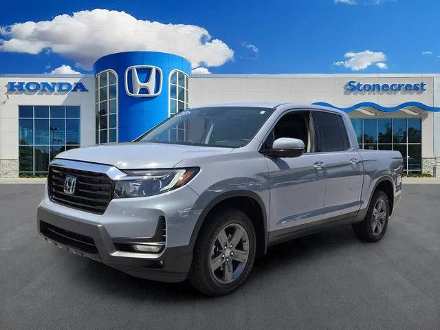 2023 Honda Ridgeline RTL-E AWD photo